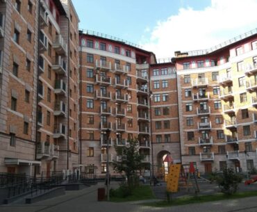Двухэтажная сканди квартира в Красногорске